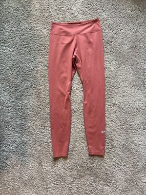 Nike womens Terracotta Red Performance Leggings